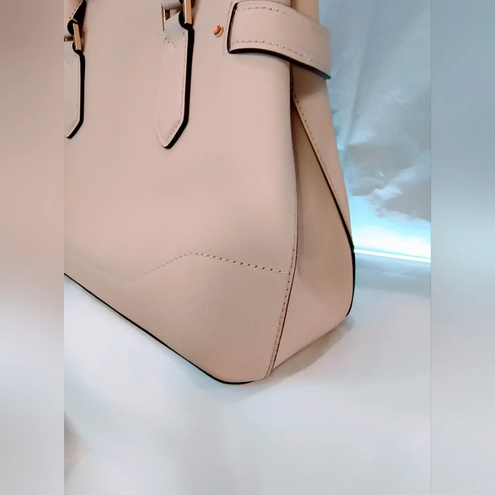 MICHAEL KORS Light Pink‎ Lynn Saffiano Leather Satchel Bag